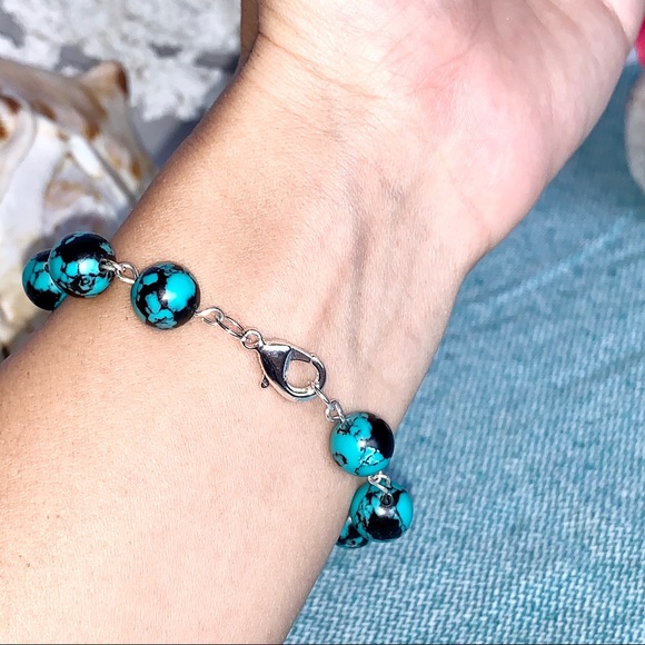 💙Blue Turquoise Beaded Bracelet - Picture 6 of 6